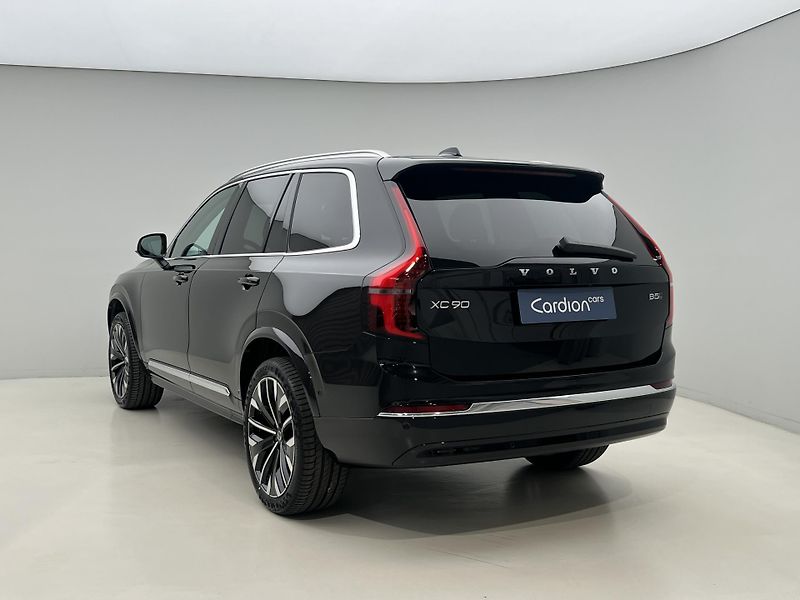 Volvo XC90 (2026) B5 AWD BRIGHT PLUS - fotka 9 z 47