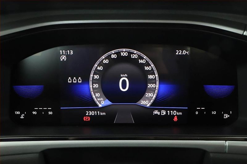 Volkswagen T-Roc (2024) 1.0 TSI - fotka 12 z 14