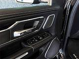 RAM 1500 (2019) 5.7 V8 Hemi - náhled 13