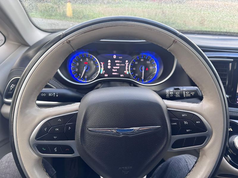 Chrysler Pacifica (2020) 3,6 RU Panorama Limited 2020 - fotka 18 z 19
