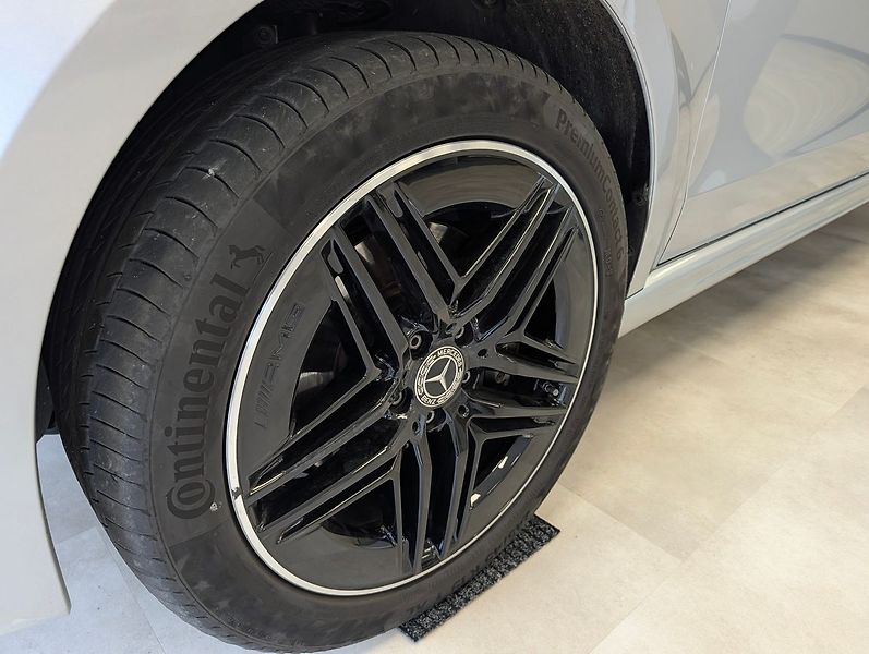 Mercedes-Benz Třídy V 4M STYLE PLUS BURM AIRMATIC - fotka 5 z 39