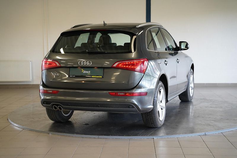 Audi Q5 - fotka 2 z 27