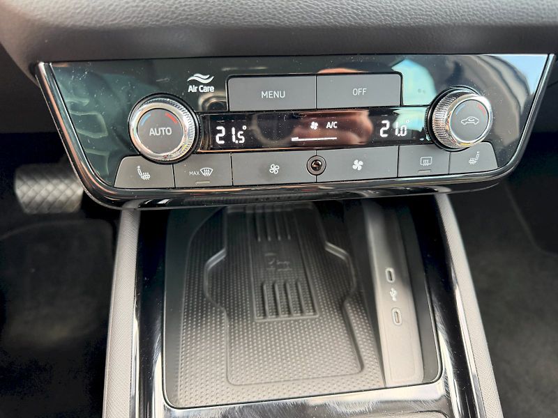 Škoda Scala (2025) 1.0TSI 85kW DSG Top Selection - fotka 28 z 35