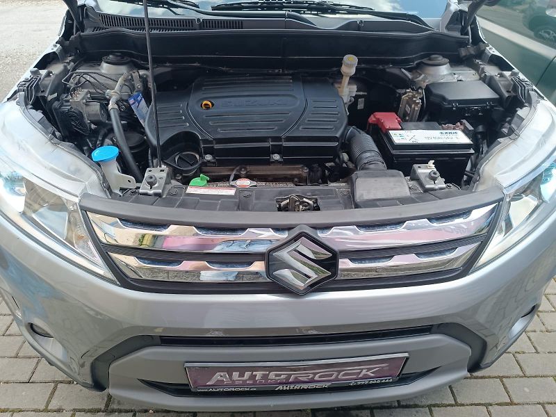 Suzuki Vitara 1.6/88kW, automat, Comfort+ - fotka 12 z 35