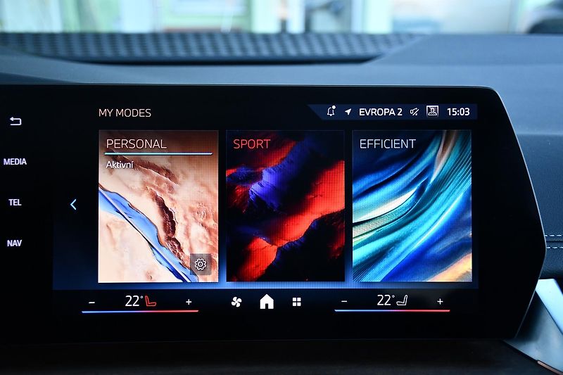 BMW Řada 2 218d M-SPORT TAŽNÉ 1M 3LZÁRUKA - fotka 32 z 45