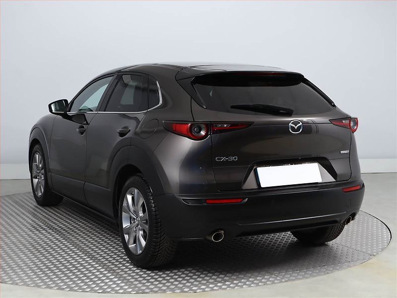 Mazda CX-30 (2021) Plus Skyactiv-G 2.0 - fotka 4 z 21