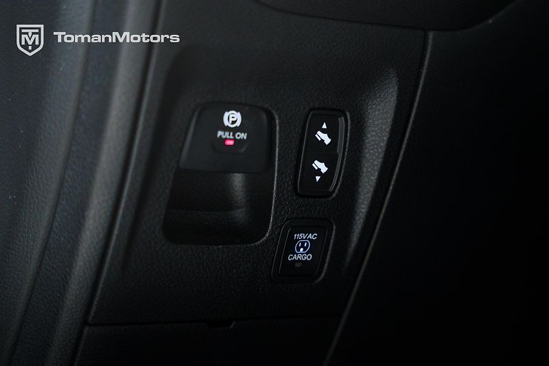 RAM 1500 (2025) Larami Night RAMBOX, 2025 v ČR - fotka 11 z 28