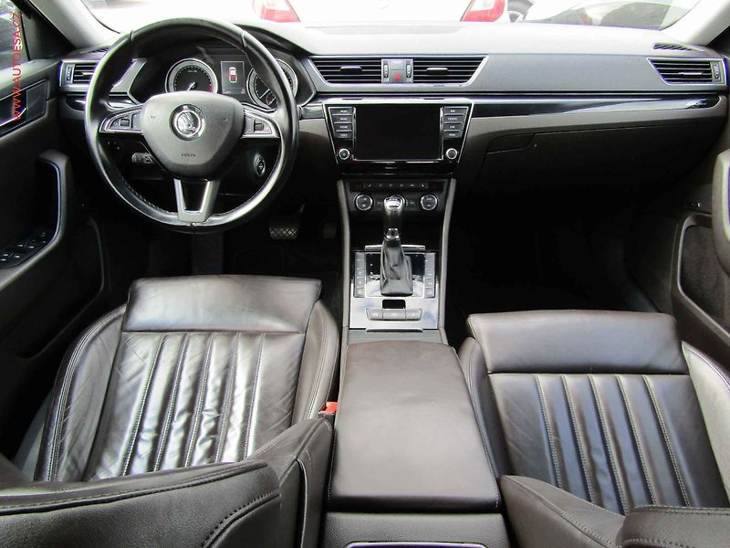 Škoda Superb (2016) 2.0 TDI 4x4, ČR, DSG, bixen - fotka 8 z 25