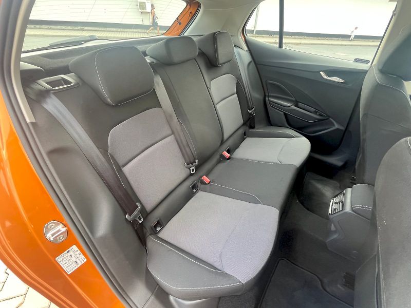 Škoda Fabia (2025) Selection 1.0TSi 70kW 5°manuál - fotka 16 z 29