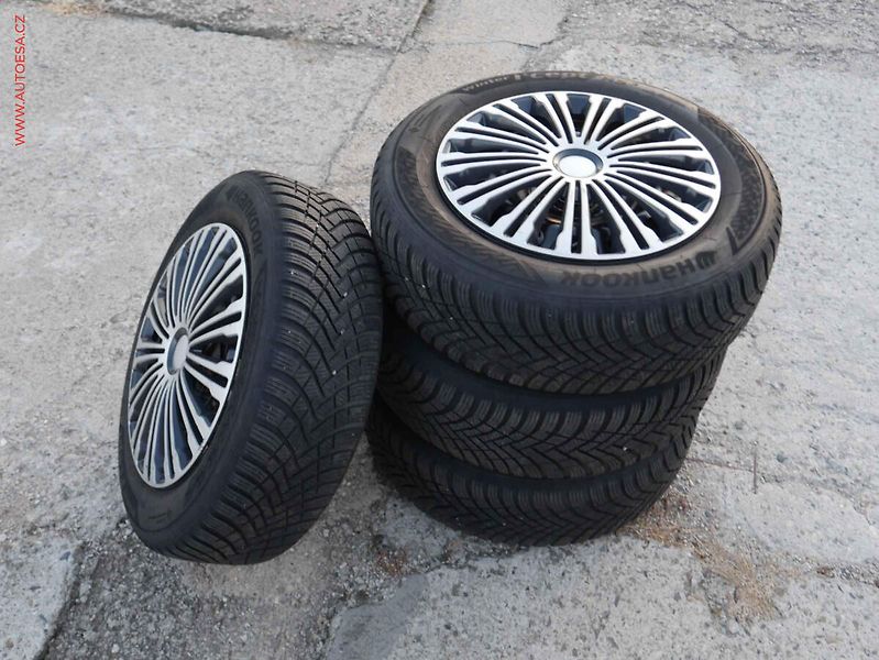 Škoda Kamiq (2022) 1.0TSi, 2.maj,ČR, LED - fotka 17 z 18
