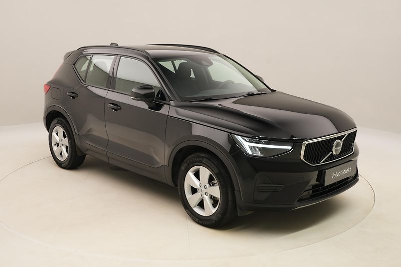 Volvo XC40 T2 ESSENTIAL CZ - fotka 17 z 42