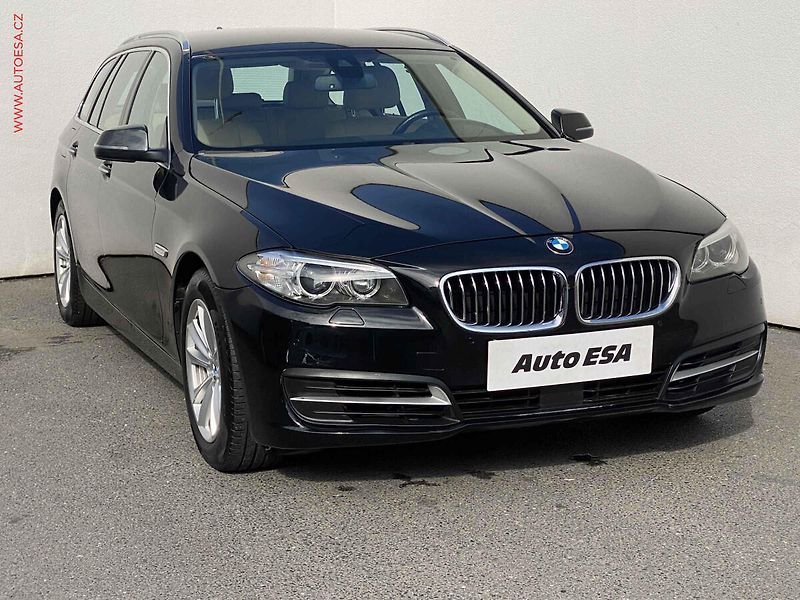BMW Řada 5 (2014) 2.0d 525D, AT, bixen, navi - fotografie inzerátu