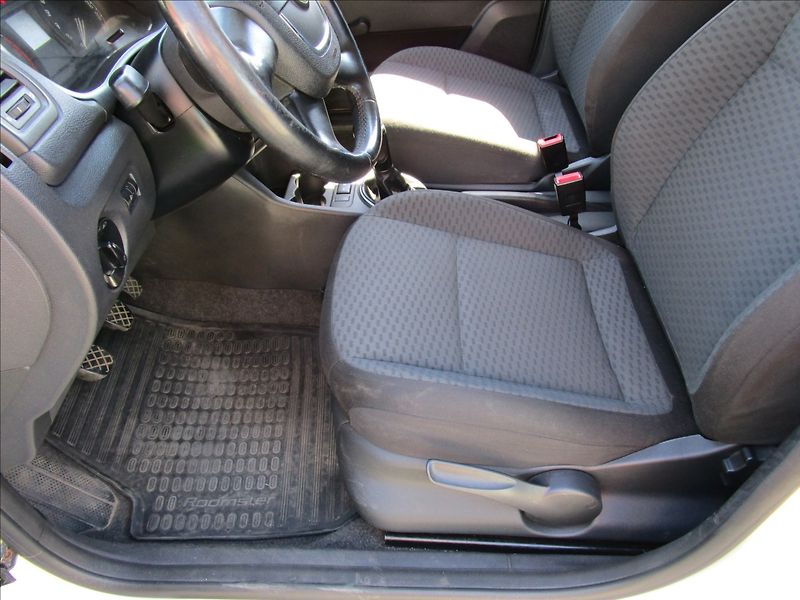 Škoda Praktik 1.4TDi Klima - fotka 10 z 33