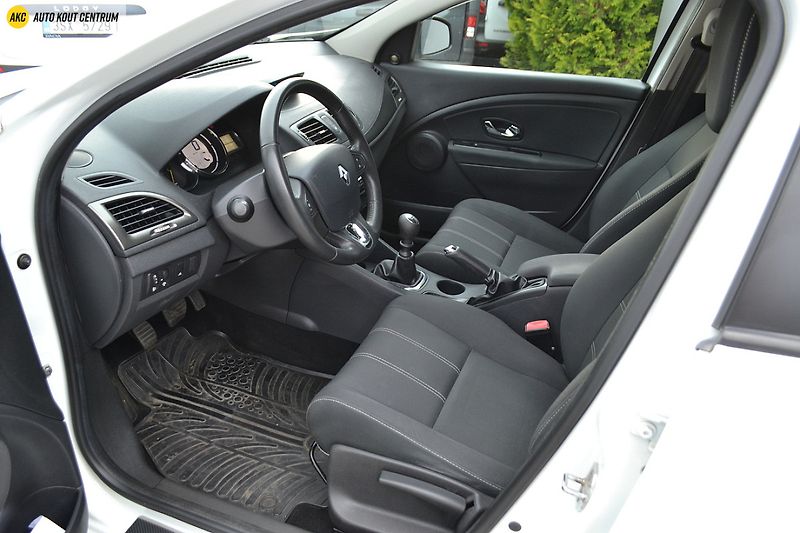 Renault Mégane 1.6i-16V 81kW LIFE - fotka 17 z 42