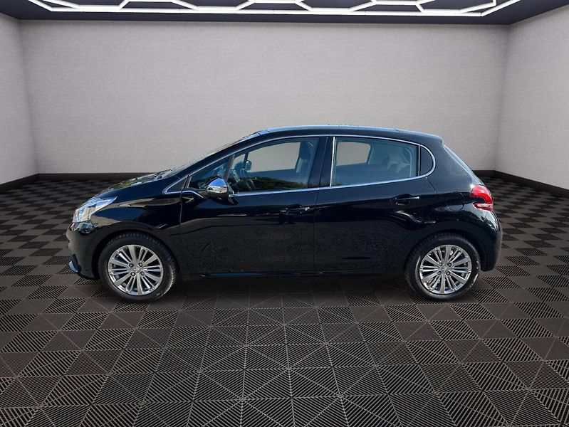 Peugeot 208 (2015) 1,2Turbo 81kw Style - fotka 4 z 25