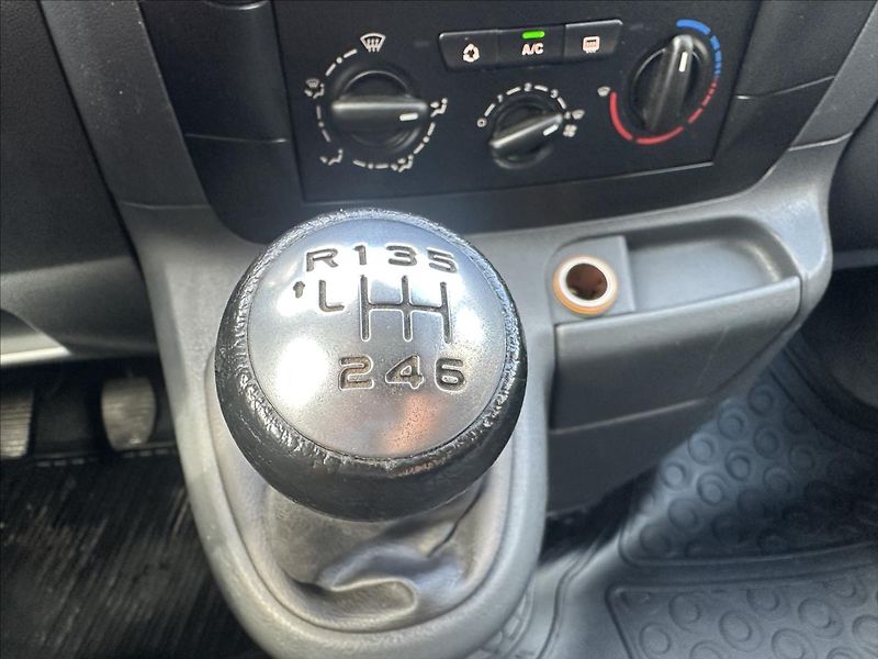 Fiat Scudo 2,0 JTD 9.MÍST LONG TAŽNÉ - fotka 19 z 24
