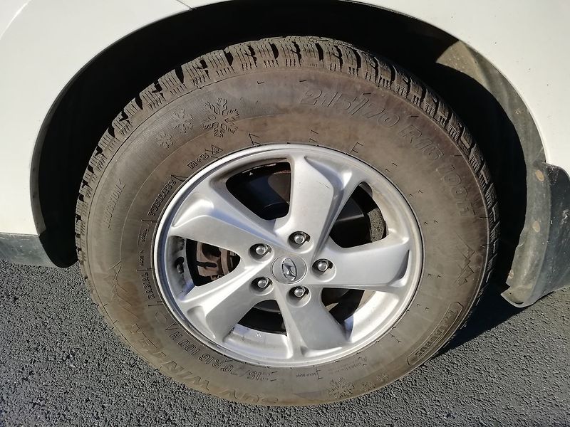 Hyundai ix35 1,6 99 kW - fotka 18 z 18