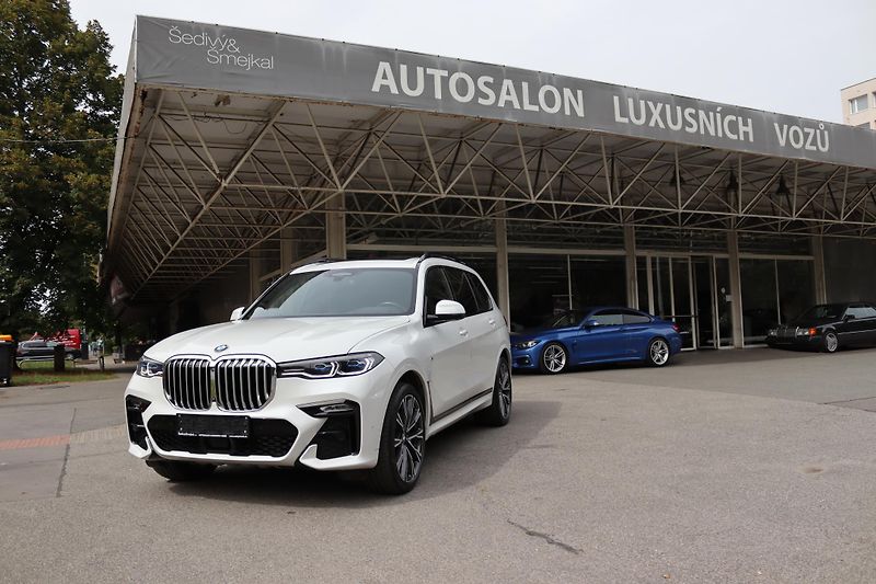 BMW X7 7místné SUV BMW X7 xDrive40i - fotka 2 z 67
