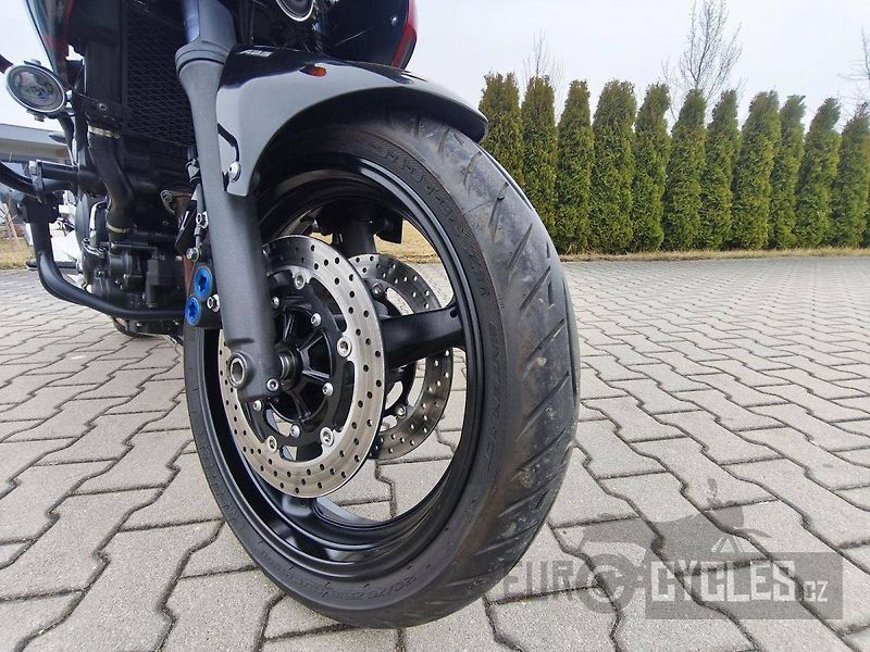 Yamaha TDM 900 (2007) - fotka 7 z 10