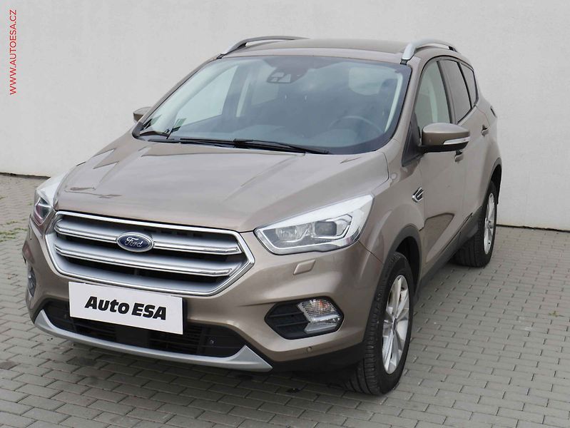 Ford Kuga (2019) 2.0TDCI 4x4, 1.maj,ČR, AT - fotka 3 z 19