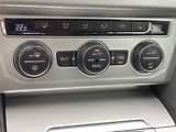 Volkswagen Passat (2015) 2.0 TDi, AC, TZ, park.čidla - náhled 14