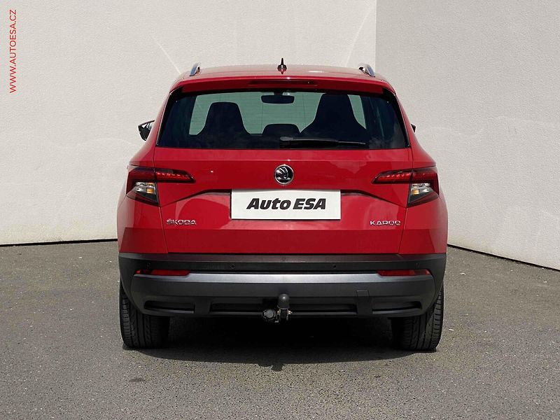 Škoda Karoq (2017) 1.5 TSI, 2.maj,ČR, Style - fotka 5 z 20