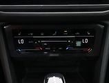 Volkswagen Tiguan 1,5 TSI ACT 110kW DSG Life DPH - náhled 23