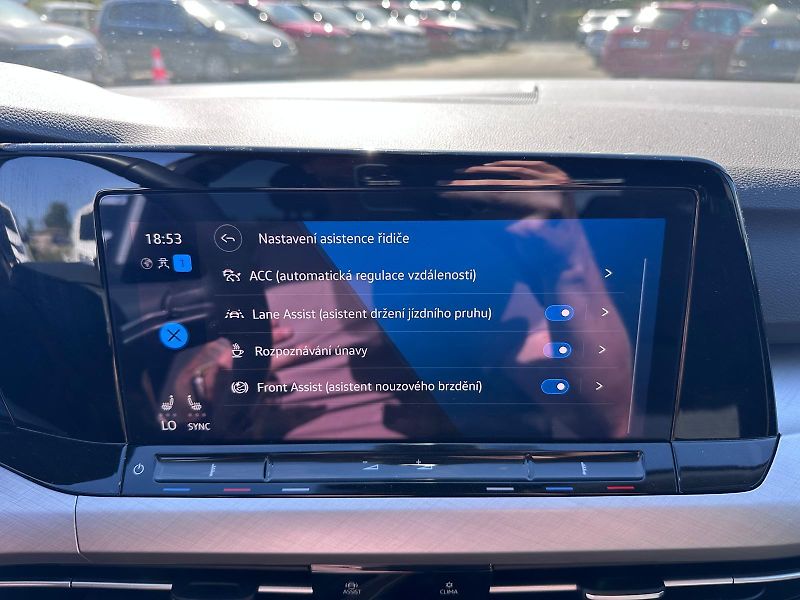 Volkswagen Golf Variant 1.5 TSI 110kW Life - fotka 13 z 18