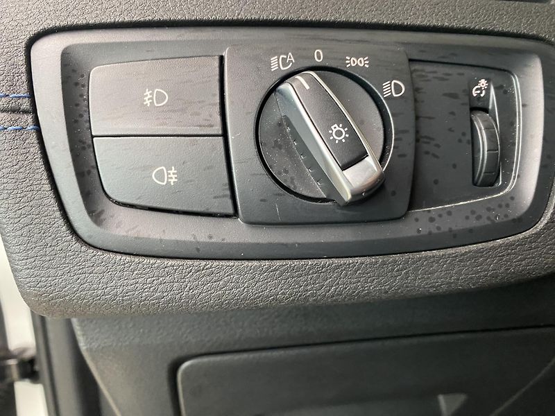 BMW X2 xDrive 18d M Sport, ČR - fotka 13 z 28