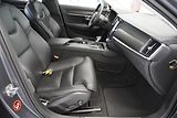 Volvo V60 CROSS COUNTRY  2,0 D4 AWD AUT. - náhled 25