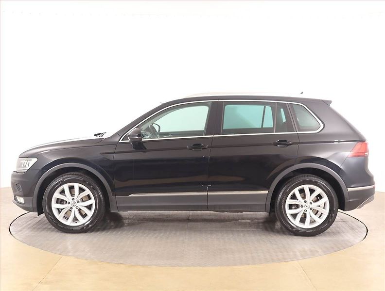Volkswagen Tiguan (2017) 2.0 TDI - fotka 3 z 19