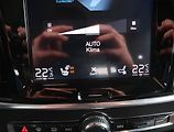 Volvo V90 (2019) Cross Country - náhled 25