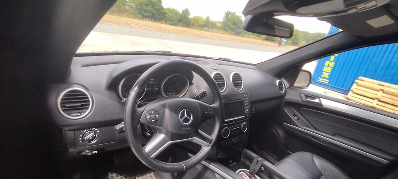 Mercedes-Benz Třídy M (2010) ML-300CDI,volat- 608 081 843 - fotka 10 z 16