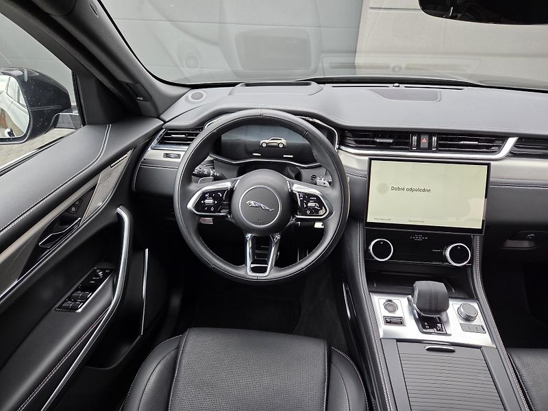 Jaguar F-Pace D300 ED90th HUD PANO ZÁR-2030 - fotka 7 z 48