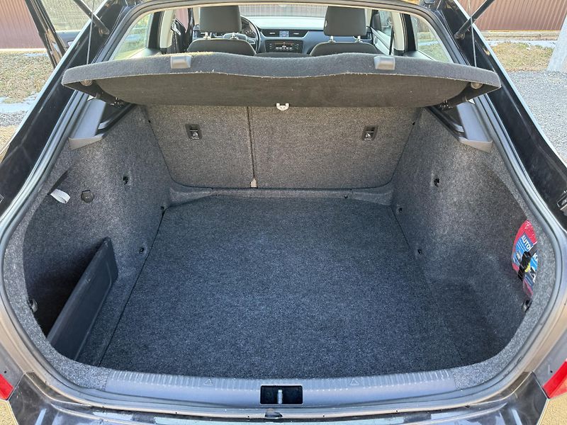 Škoda Octavia 1,4TSI 103kW Ambiente - fotka 7 z 21