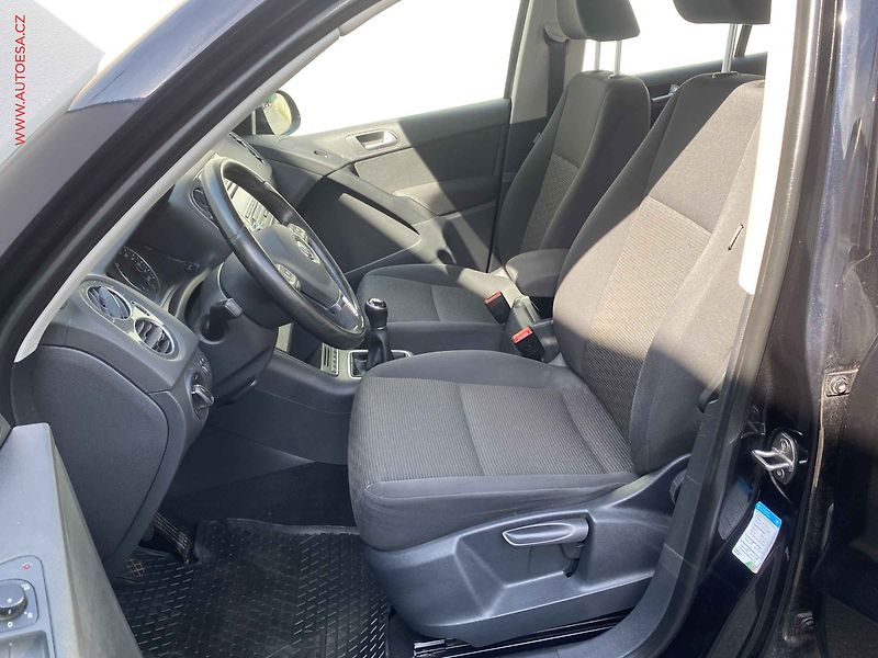 Volkswagen Tiguan (2013) 1.4 TSi, Trend&Fun, park. - fotka 9 z 17