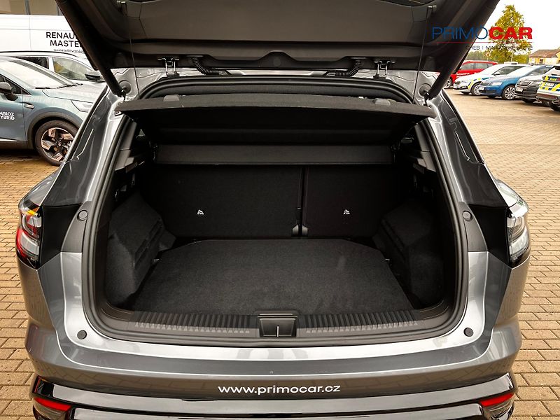 Renault Austral (2026) Techno mild hybrid 150 auto - fotka 15 z 15