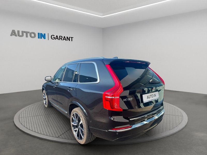 Volvo XC90 (2024) 4x4, Nejvyšší výbava, Vzduch.p - fotka 4 z 29