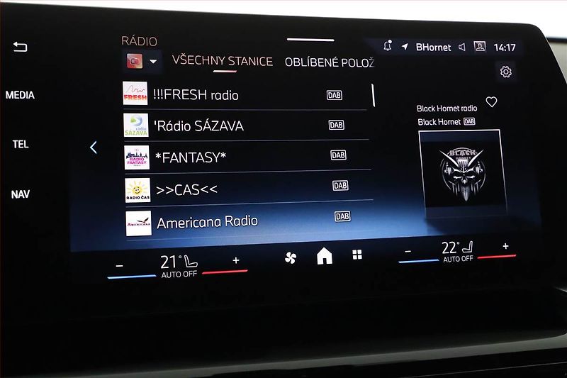 BMW X1 (2024) sDrive18d - fotka 10 z 18