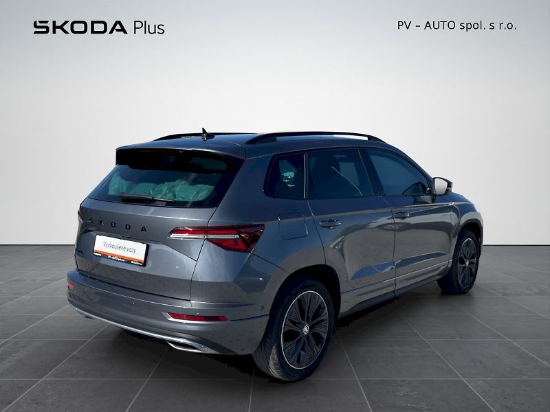 Škoda Karoq (2023) 1.5 TSI 110kW DSG Sportline Ex - fotka 2 z 35