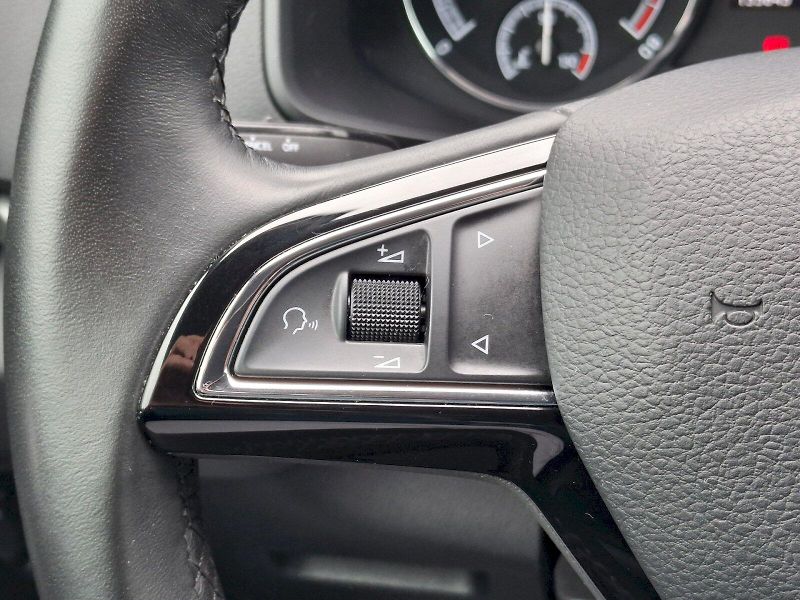 Škoda Karoq (2020) Ambition 1,5TSi 110kW - fotka 26 z 33