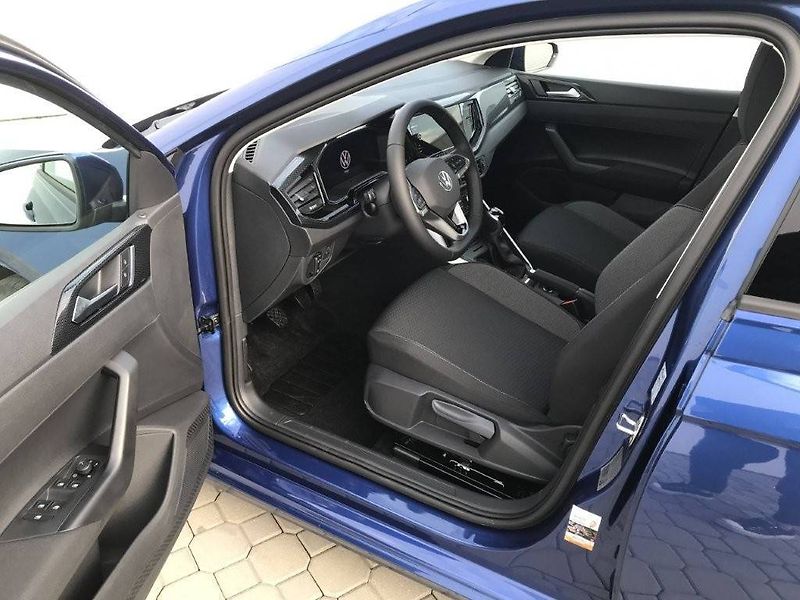 Volkswagen Polo (2025) People 5G 1,0TSi - fotka 5 z 9