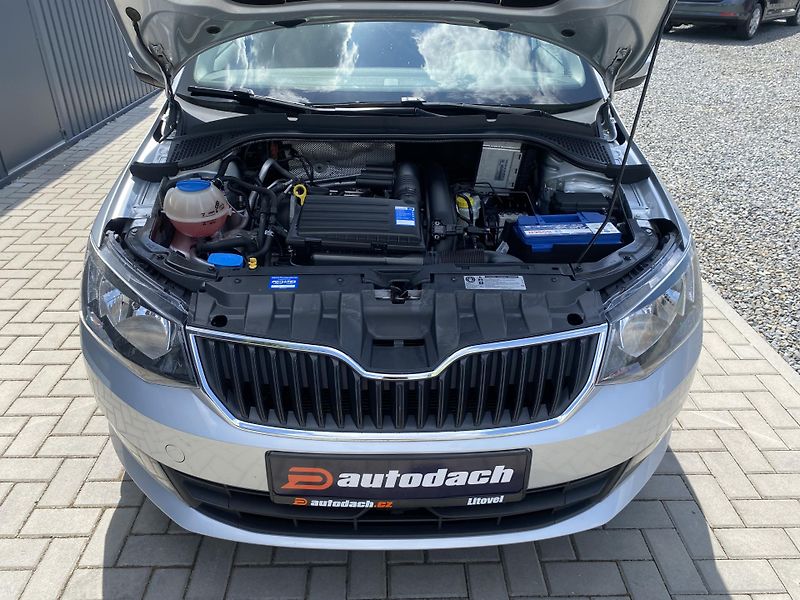 Škoda Fabia 1.2 TSI 66kW - ALU - PDC - fotka 39 z 41