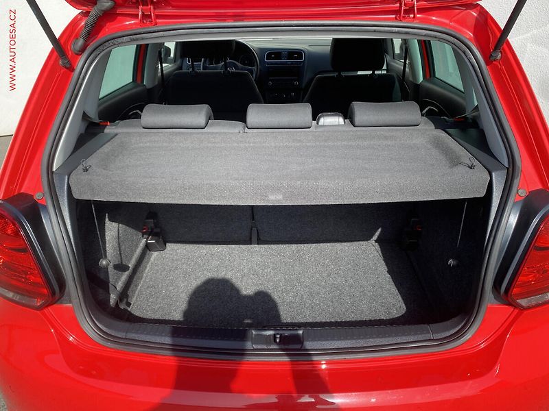 Volkswagen Polo (2012) 1.2 TSi, Style, +kola - fotka 7 z 17