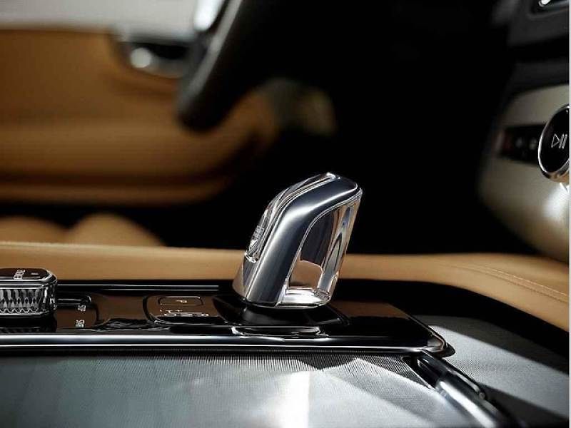 Volvo XC90 T8.