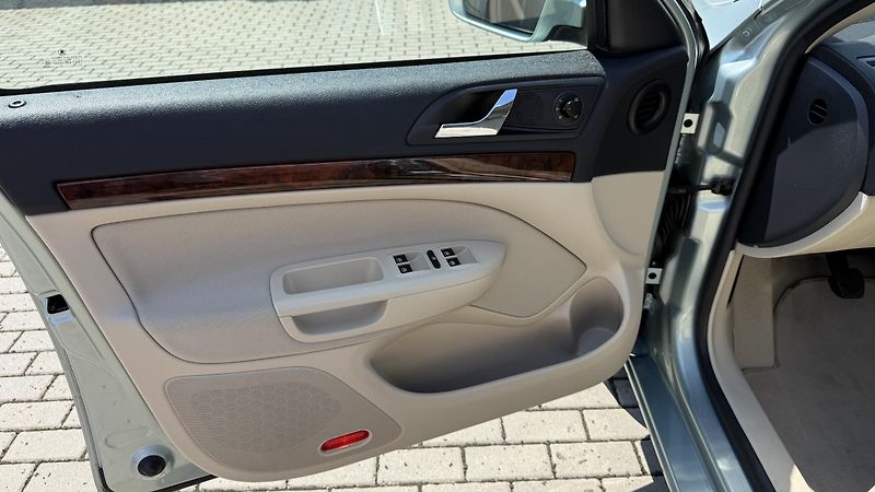 Škoda Octavia 1.2TSi*77kW*ELEGANCE*138TKM* - fotka 20 z 27