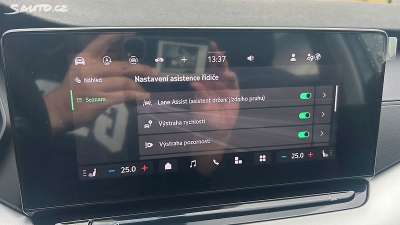 Škoda Octavia (2025) 1.5 TSI Essence - fotka 14 z 19
