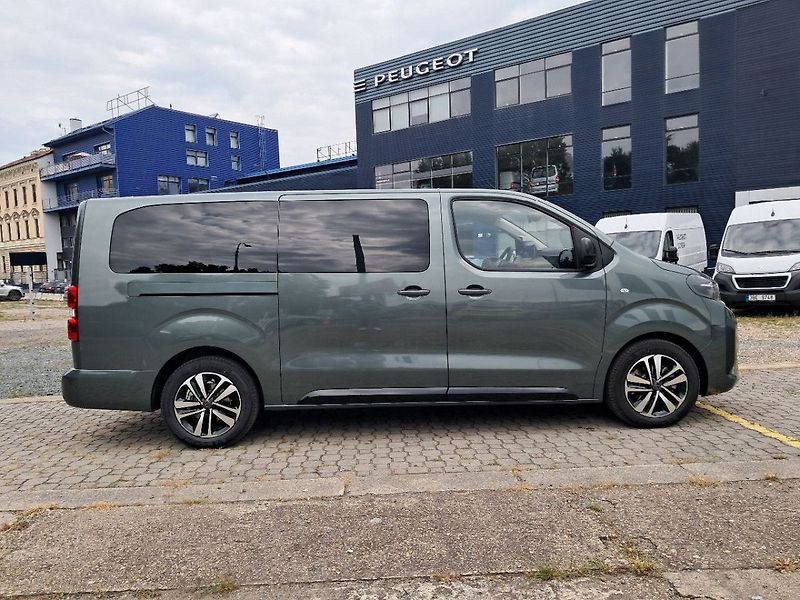 Peugeot Traveller Active L3 2.2 BlueHDi 180 S&am - fotka 4 z 21