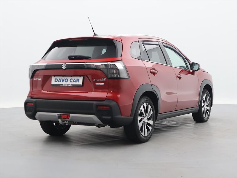Suzuki S-Cross 1,4 95kW Aut. LED CZ 1.Maj. - fotka 7 z 43