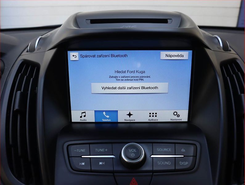 Ford Kuga (2016) 2.0 TDCi, 4X4, Automat, Kůže - fotka 18 z 21